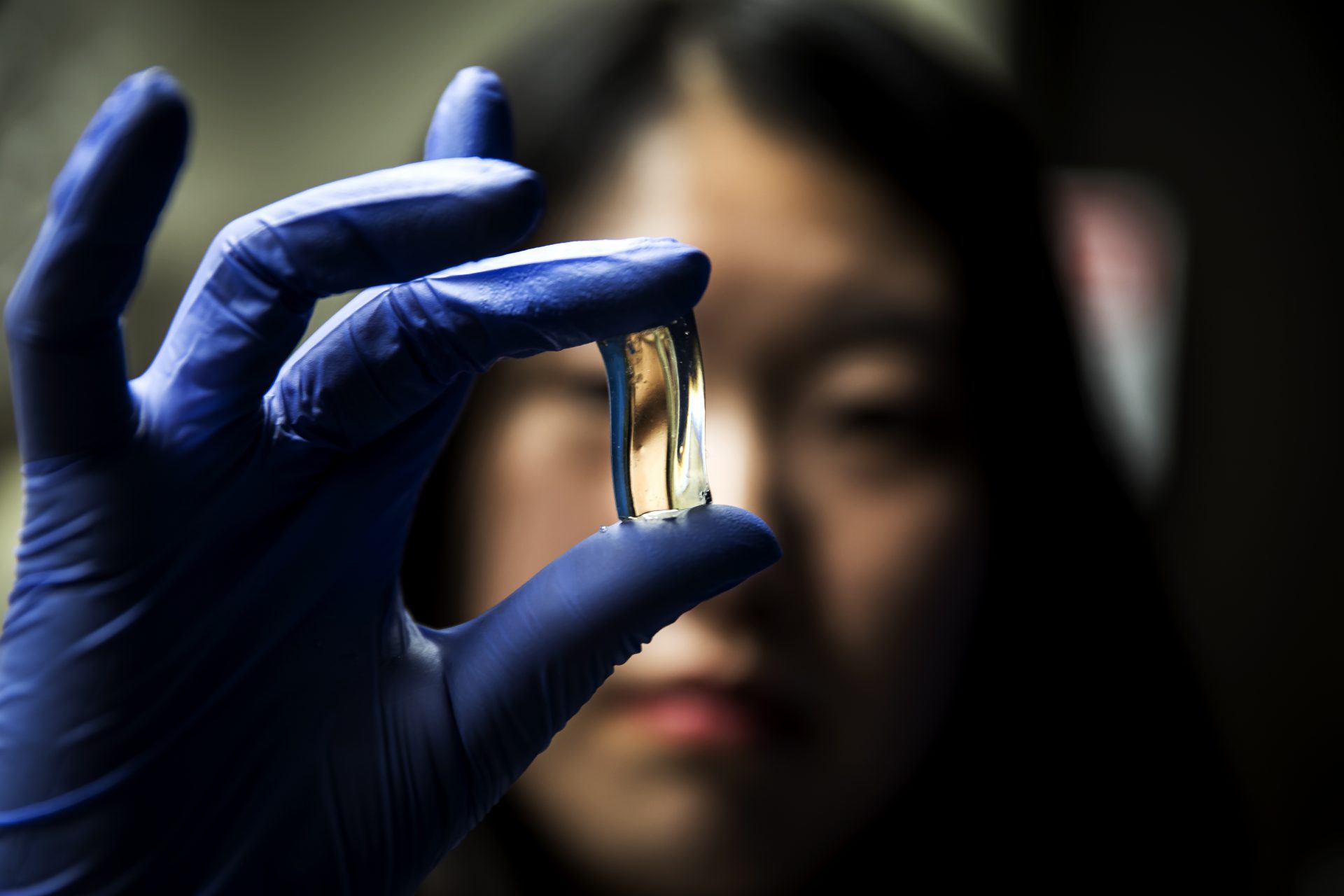 Minjeong Cha holds a gel made up of chiromagnetic nanoparticles that are a conduit for modulating light.